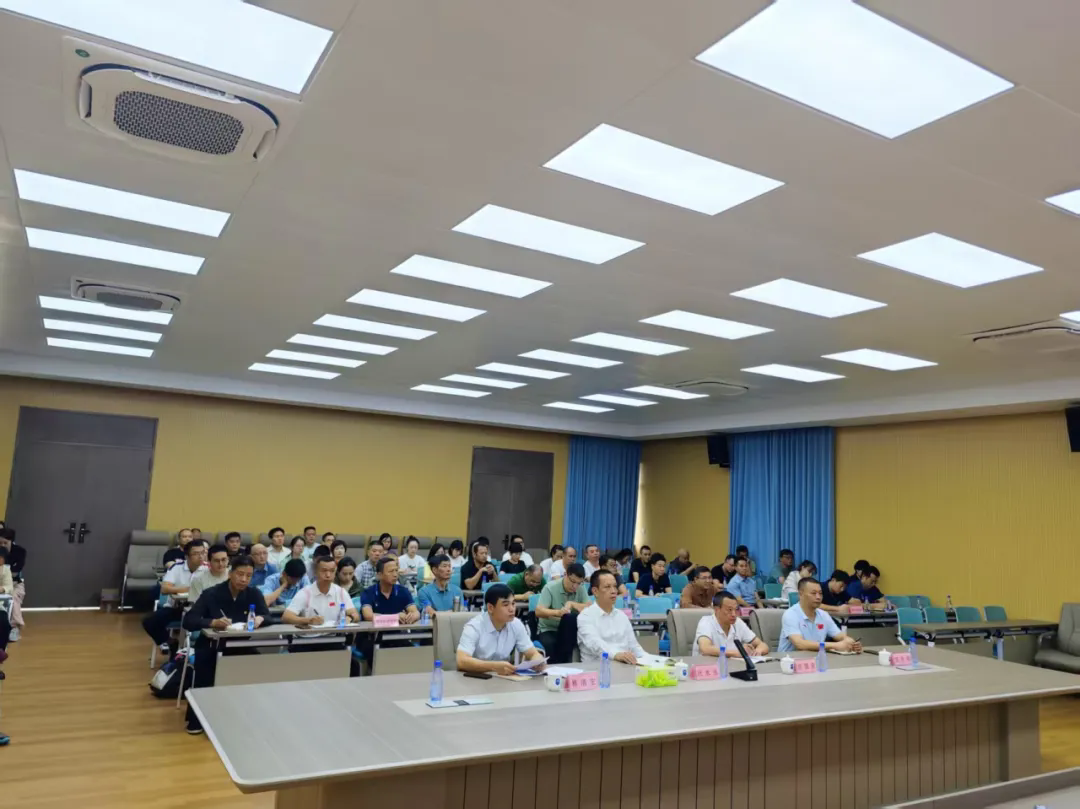 640.webp (1) 640.webp (1)